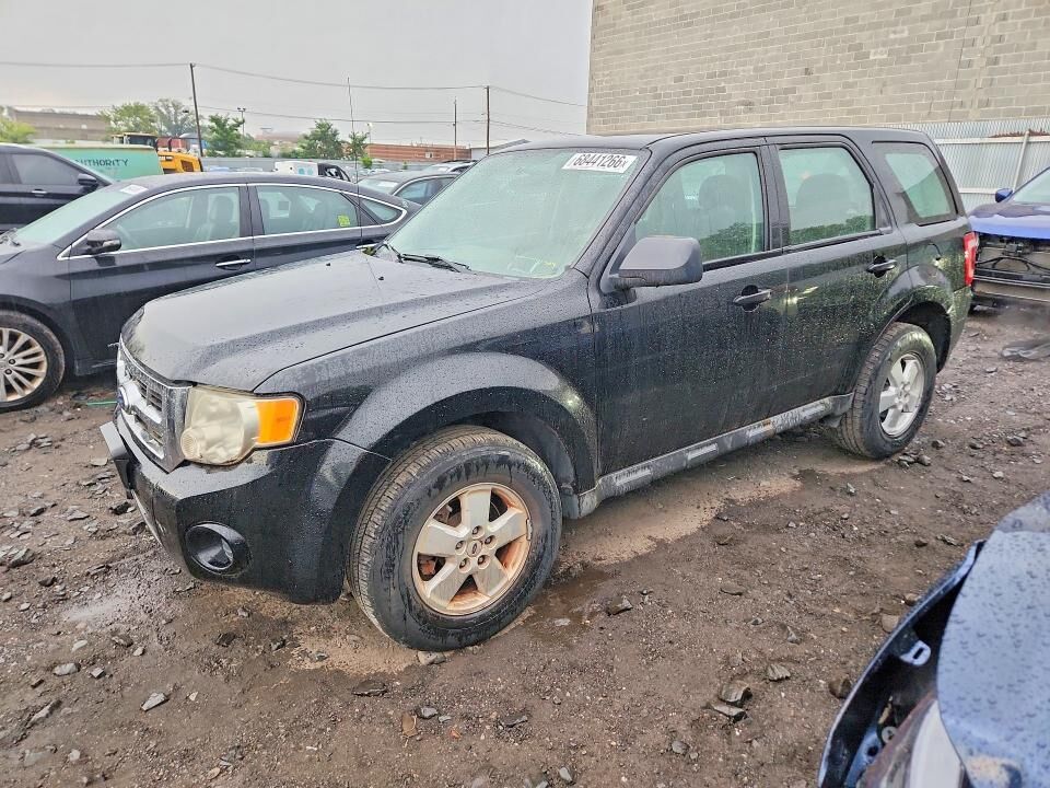 2010 FORD Escape