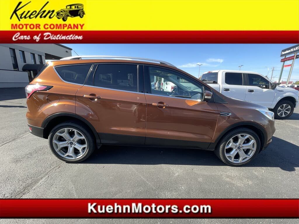 2017 FORD Escape