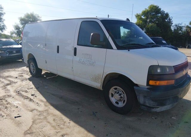 2021 CHEVROLET Express