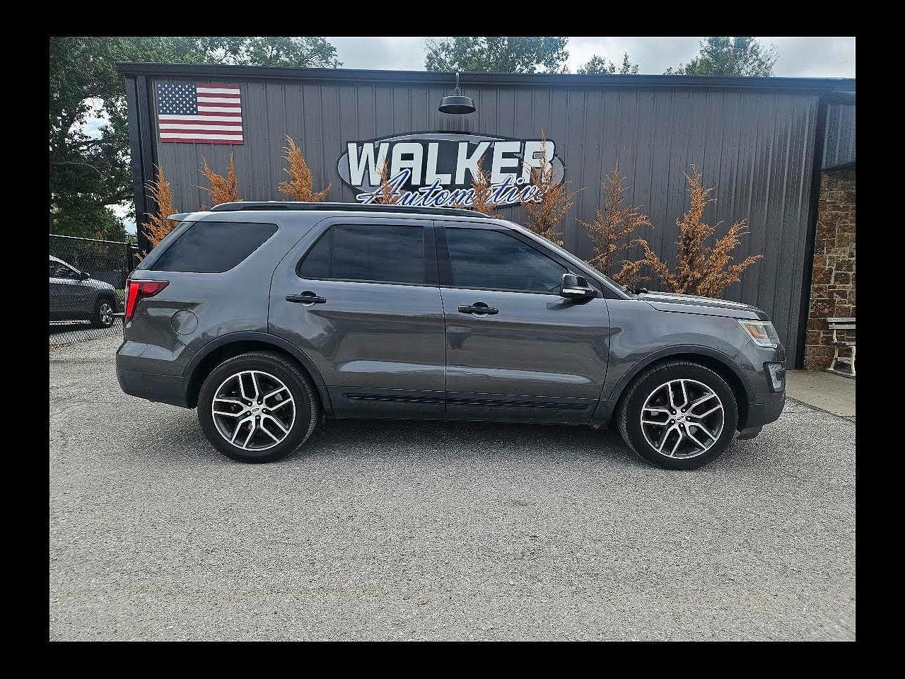2016 FORD Explorer