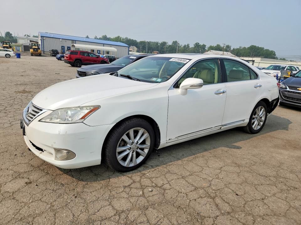 2011 LEXUS ES