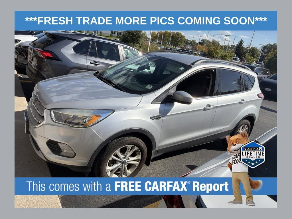 2018 FORD Escape