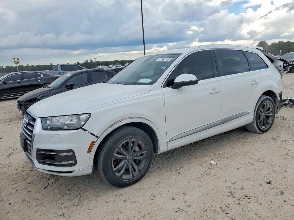 2017 AUDI Q7