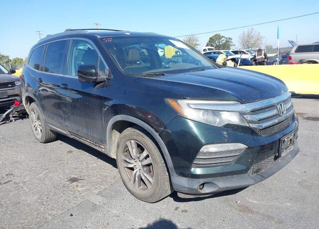 2016 HONDA Pilot