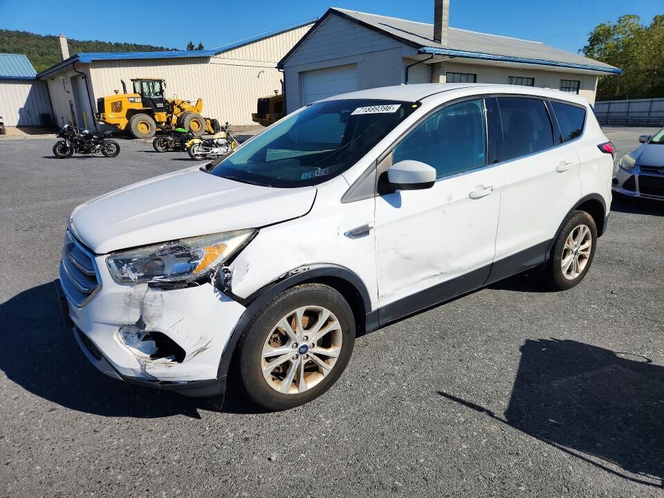 2017 FORD Escape