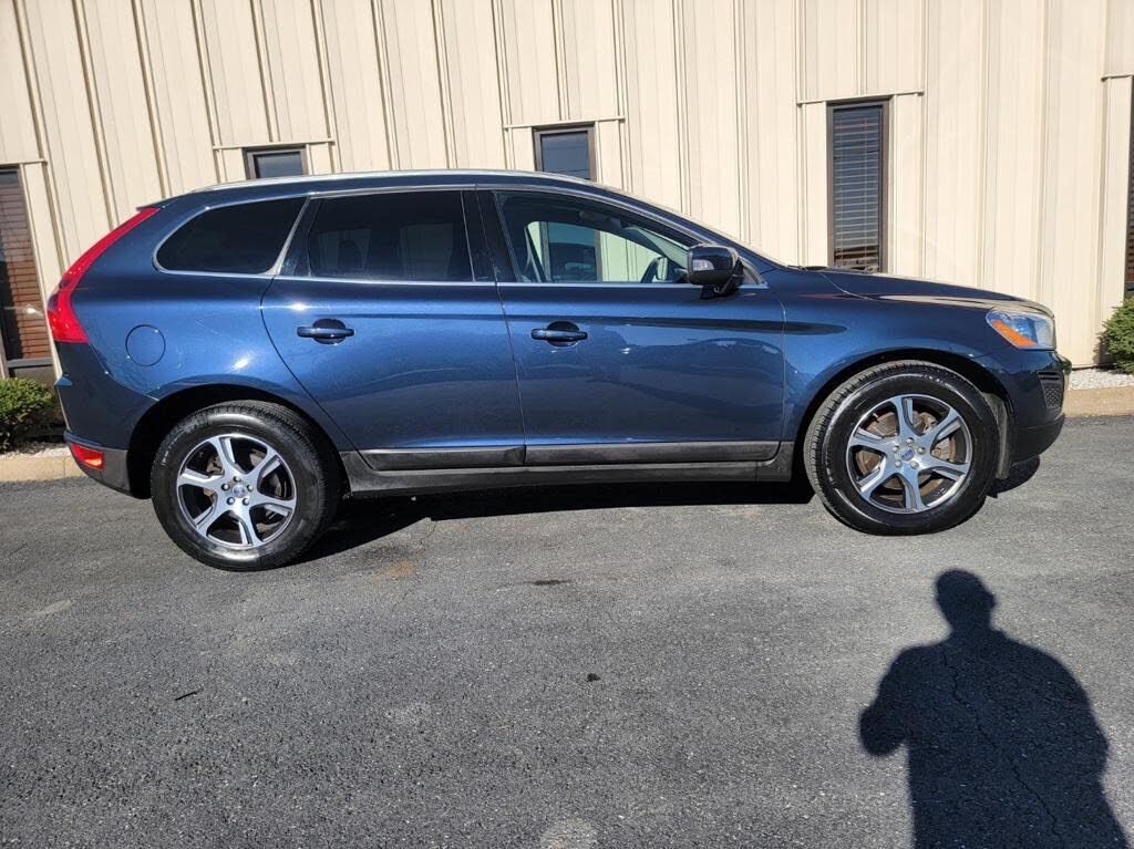 2013 VOLVO XC60