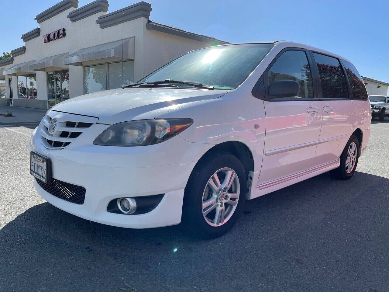 2006 MAZDA MPV