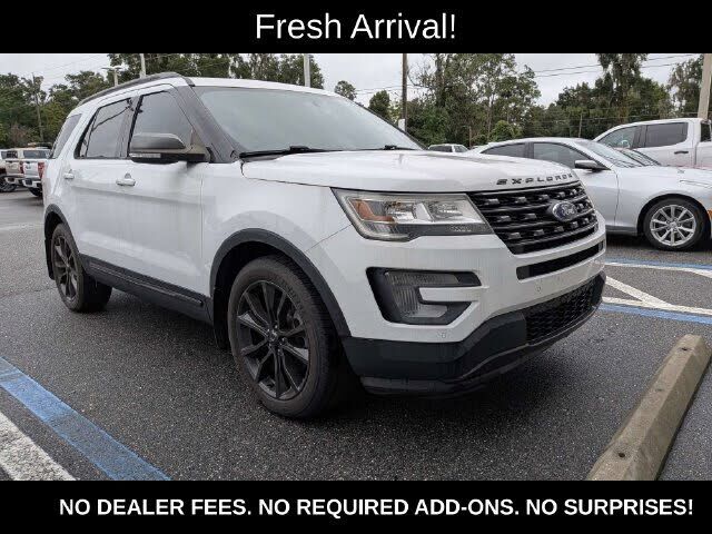 2017 FORD Explorer