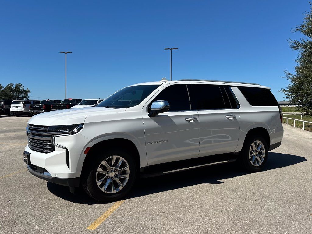 2023 CHEVROLET Suburban