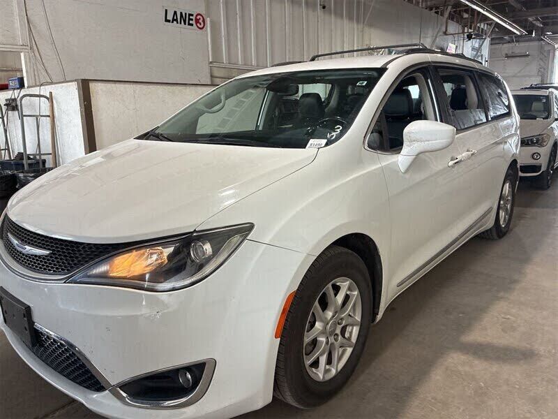 2020 CHRYSLER Pacifica
