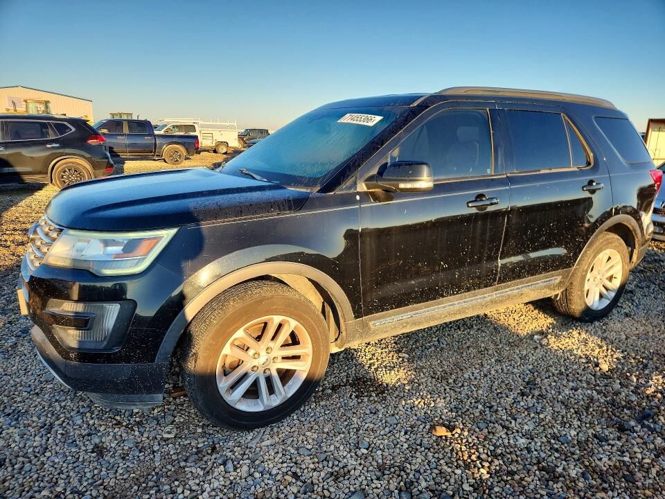 2016 FORD Explorer
