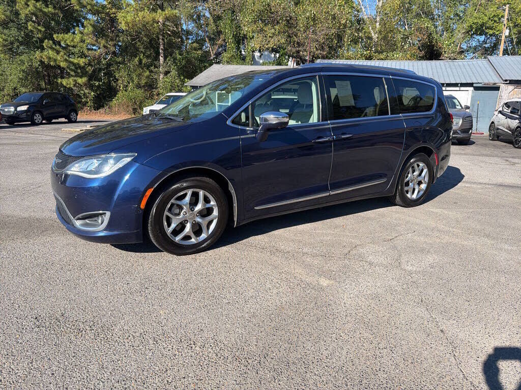 2017 CHRYSLER Pacifica