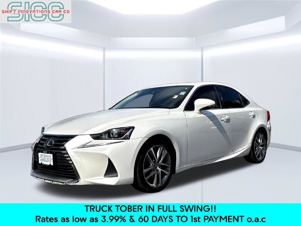 2019 LEXUS IS