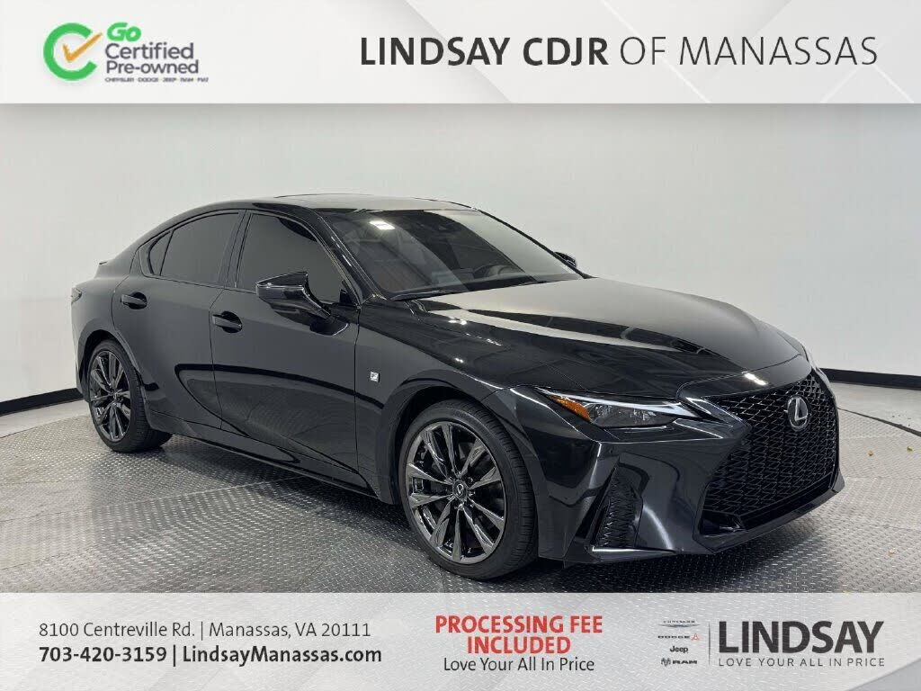 2025 LEXUS IS