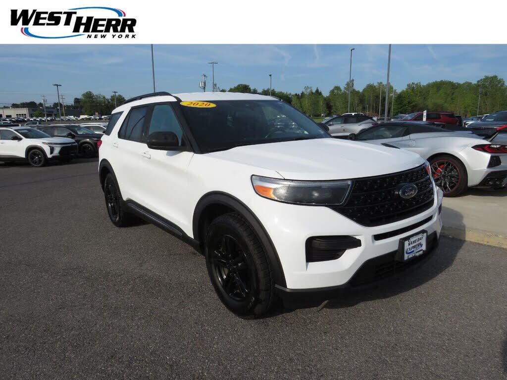 2020 FORD Explorer