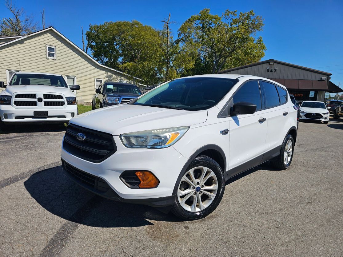2017 FORD Escape