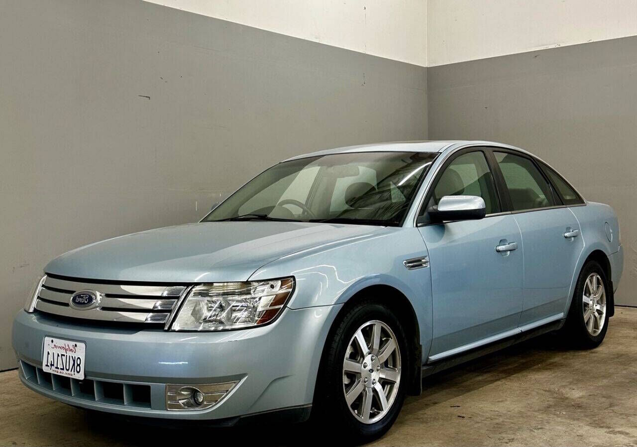 2008 FORD Taurus