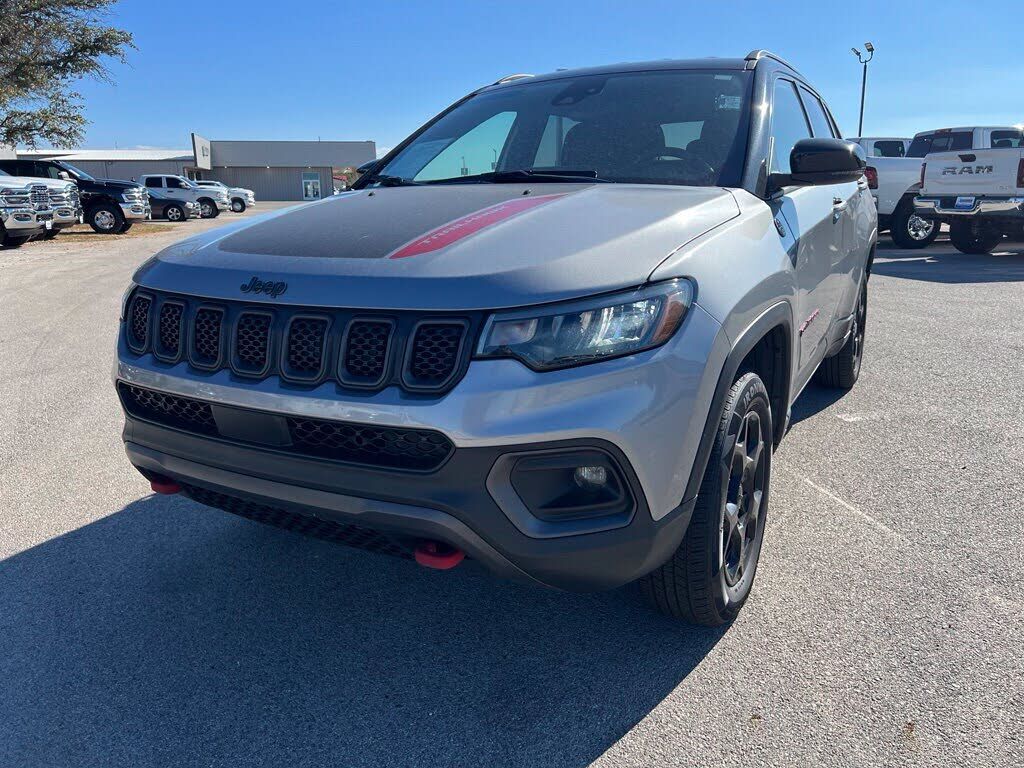 2023 JEEP Compass