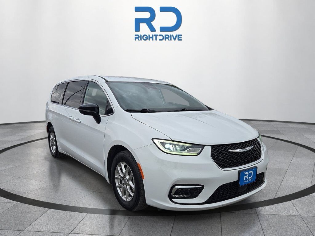2025 CHRYSLER Pacifica