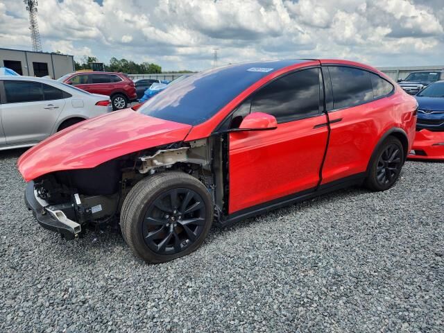 2024 TESLA Model X
