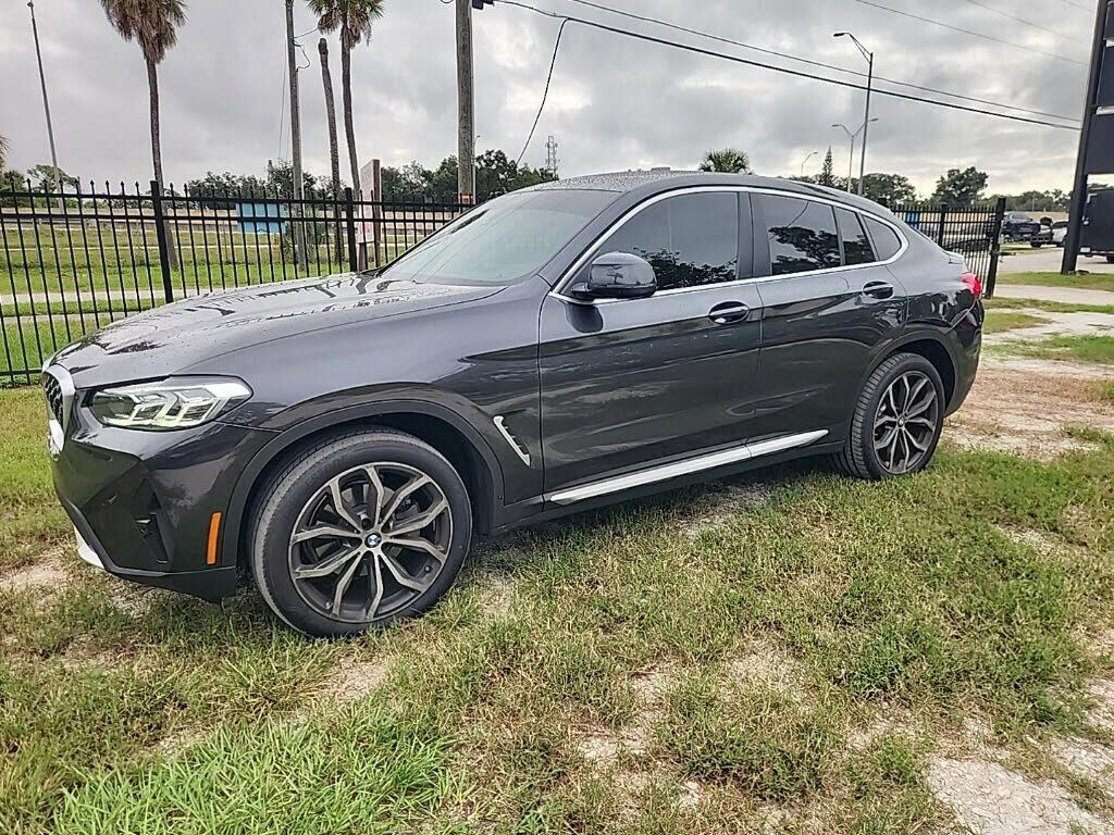 2024 BMW X4