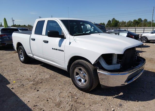 2011 DODGE Ram