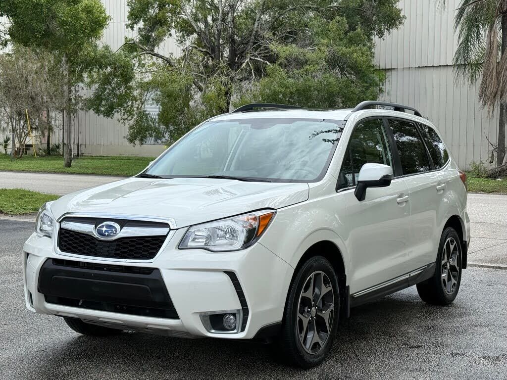 2016 SUBARU Forester