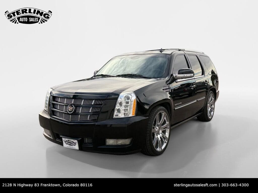 2013 CADILLAC Escalade