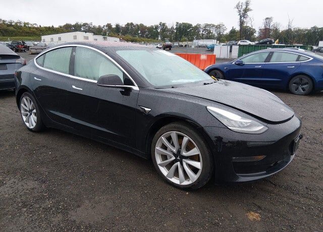 2019 TESLA Model 3