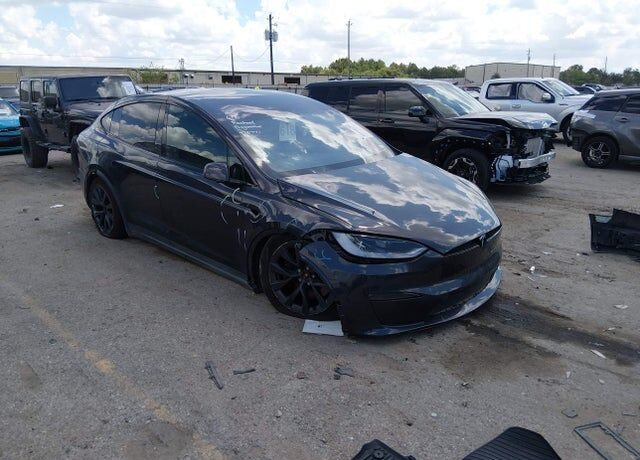 2023 TESLA Model X