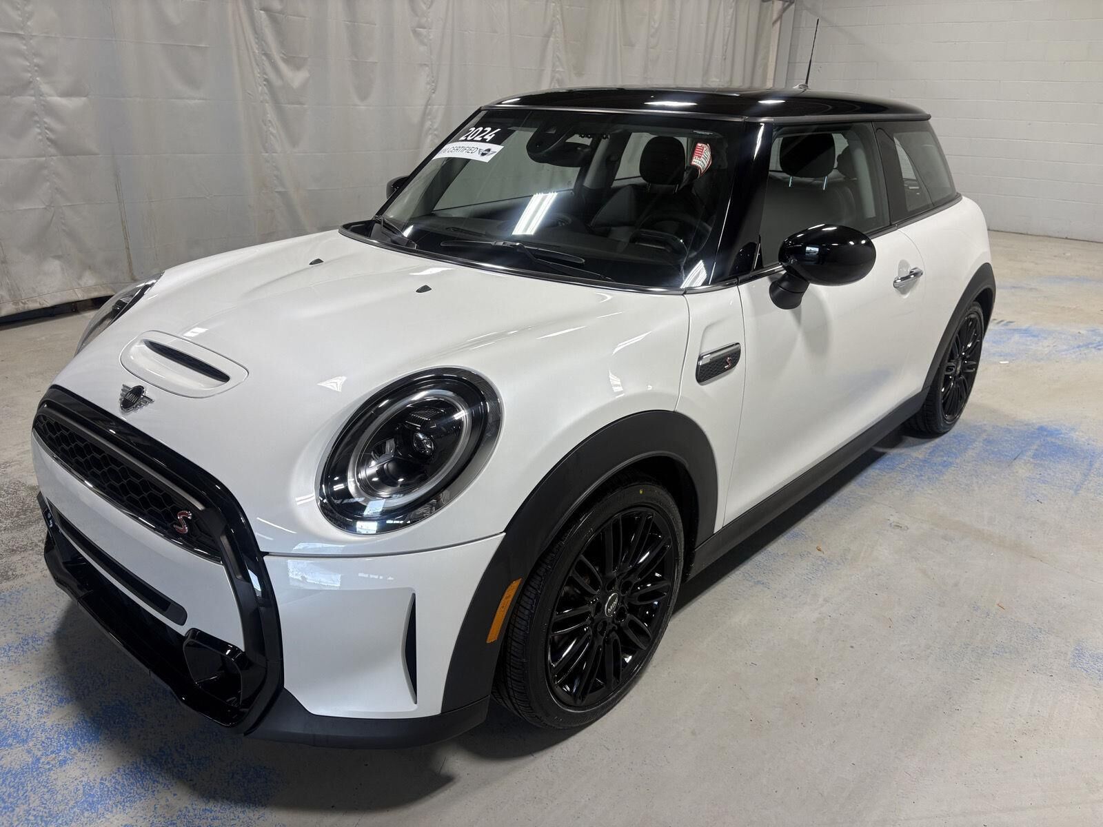 2024 MINI Hardtop
