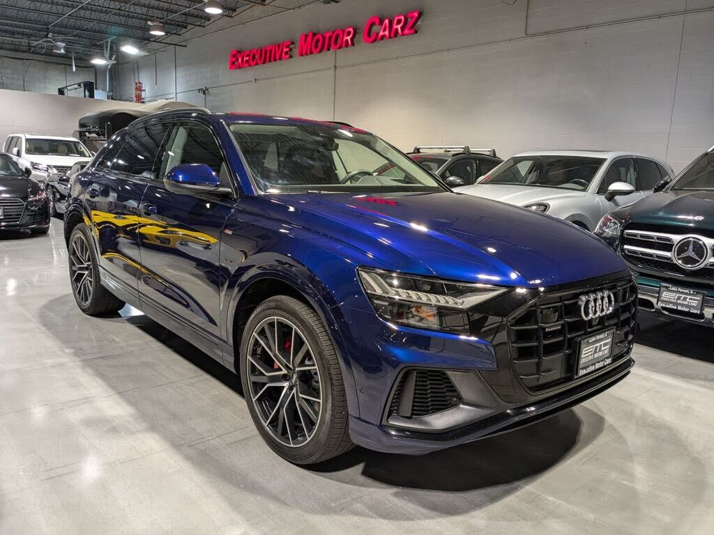 2019 AUDI Q8