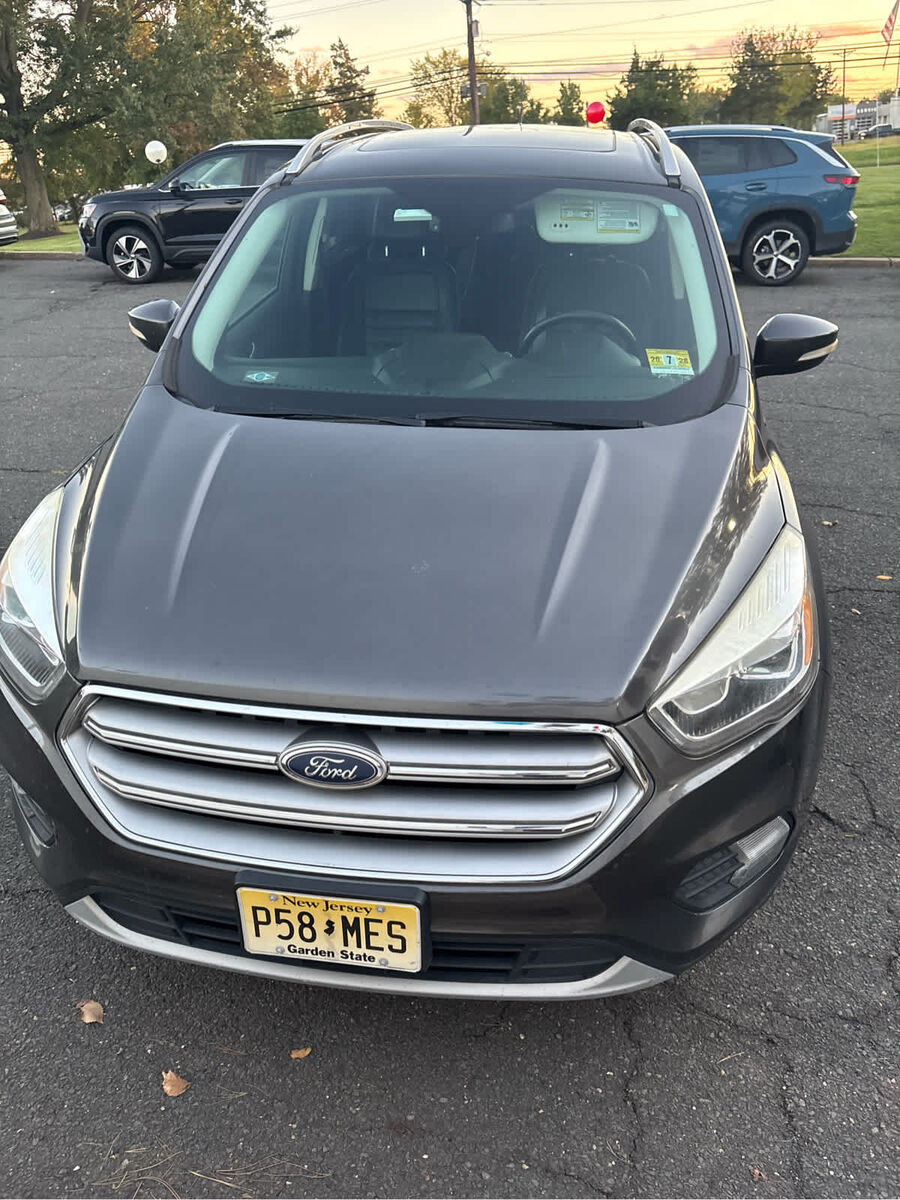 2017 FORD Escape
