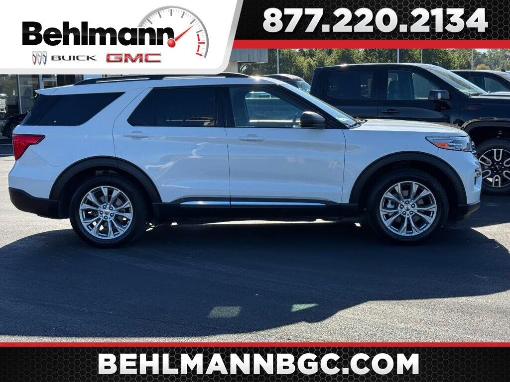 2020 FORD Explorer