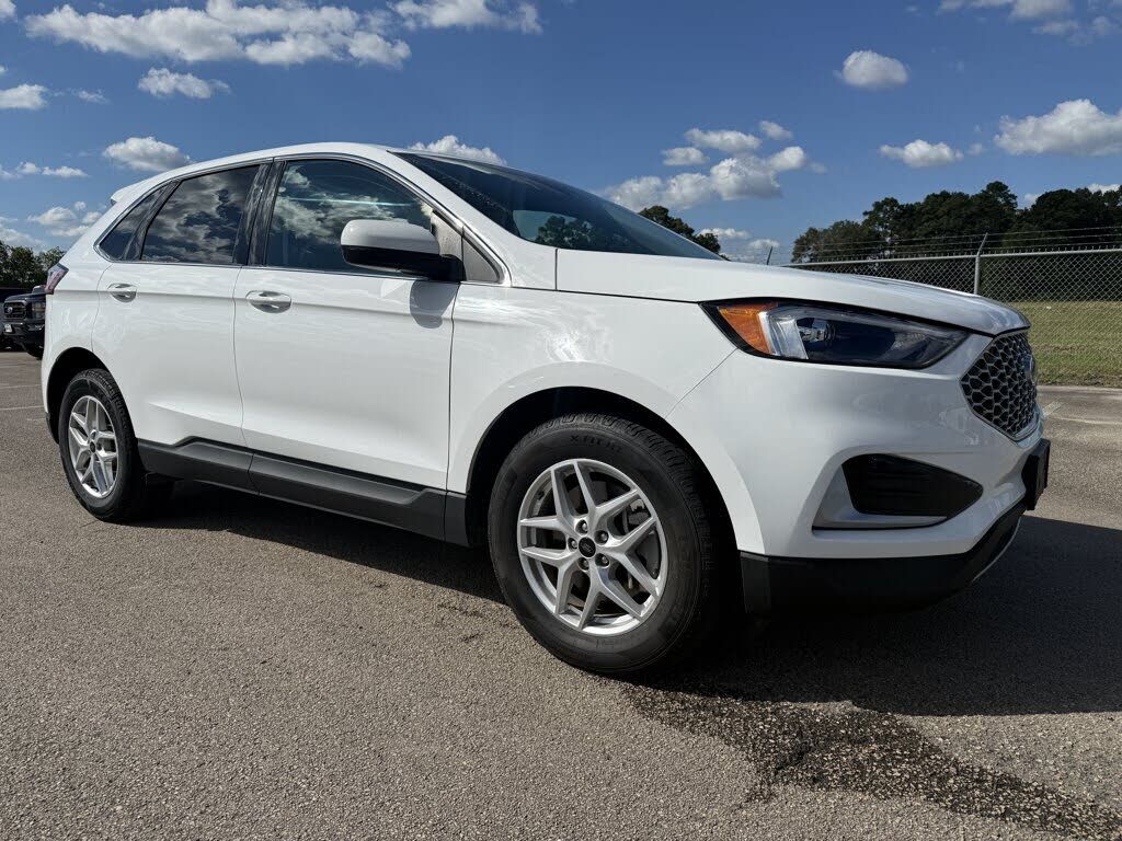 2024 FORD Edge