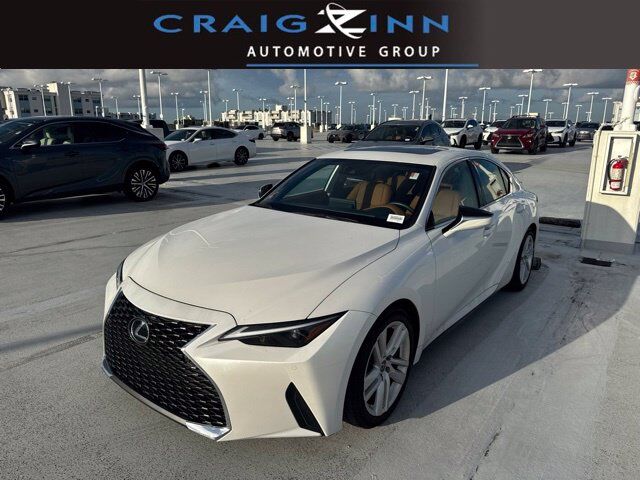 2024 LEXUS IS