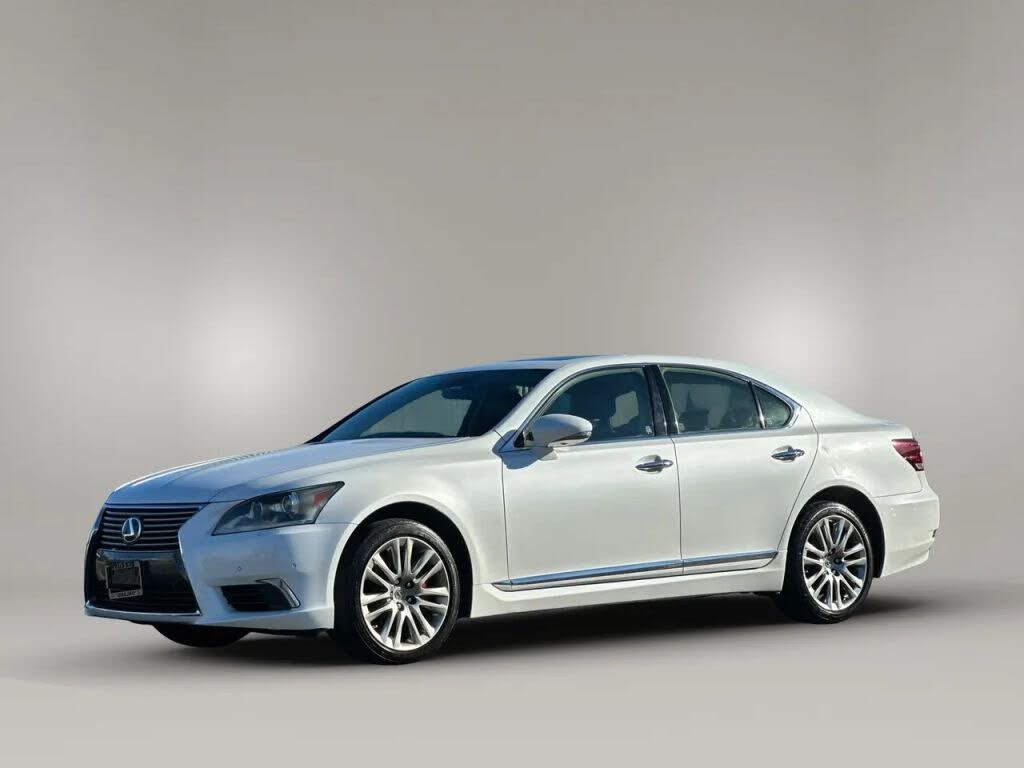 2013 LEXUS LS