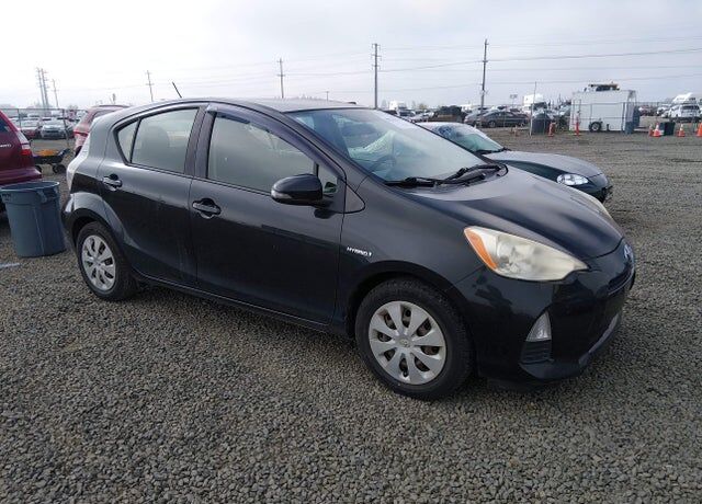 2012 TOYOTA Prius