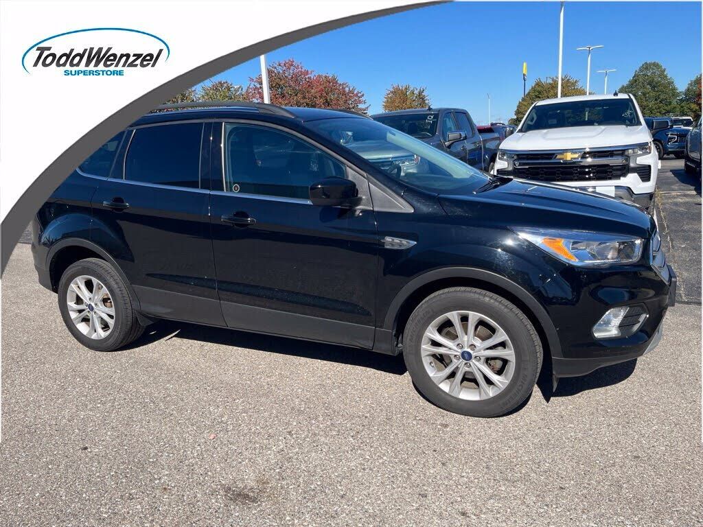 2018 FORD Escape
