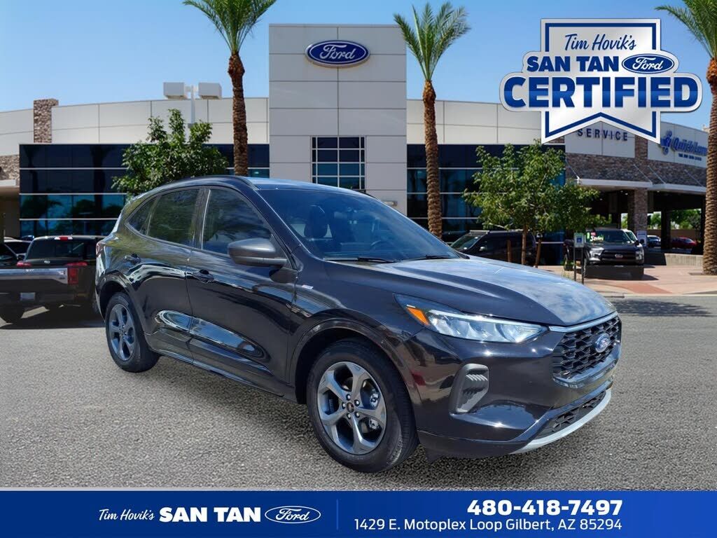 2024 FORD Escape