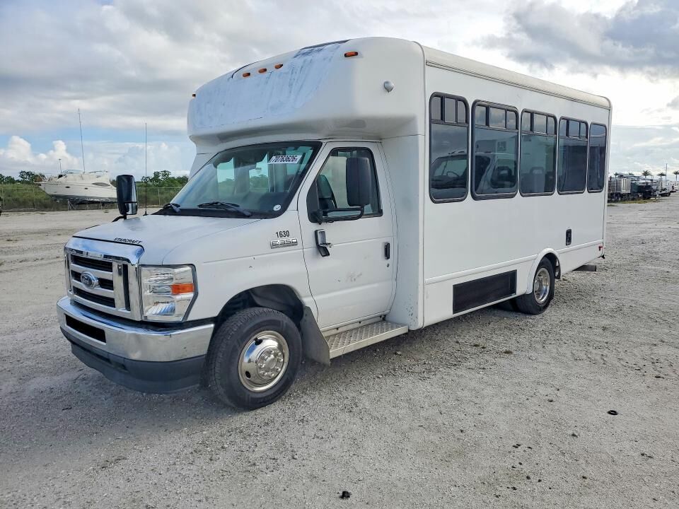 2021 FORD E-350