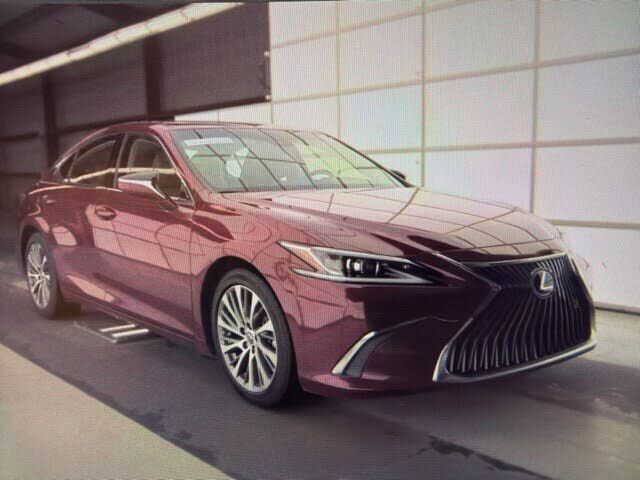 2019 LEXUS ES