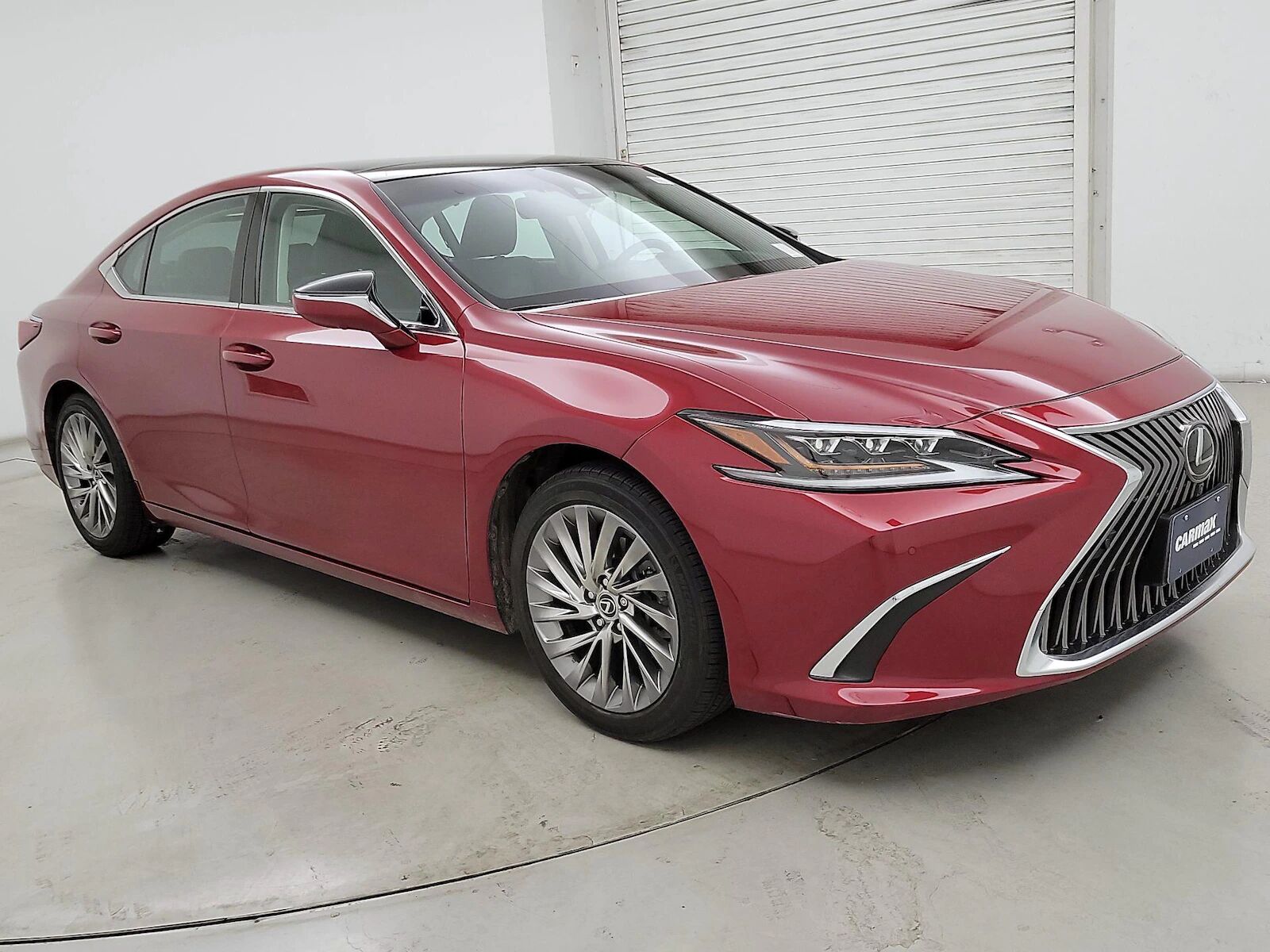 2019 LEXUS ES