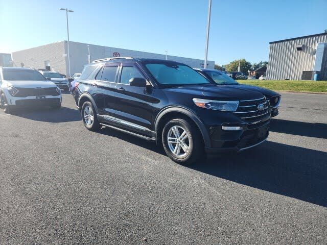2020 FORD Explorer