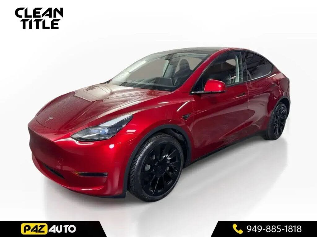 2024 TESLA Model Y