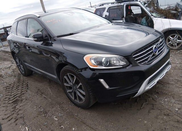 2017 VOLVO XC60