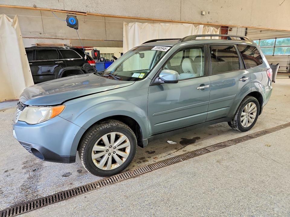 2011 SUBARU Forester