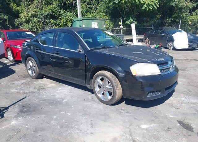 2013 DODGE Avenger