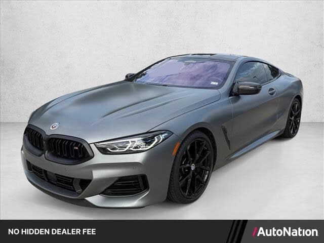 2023 BMW M8
