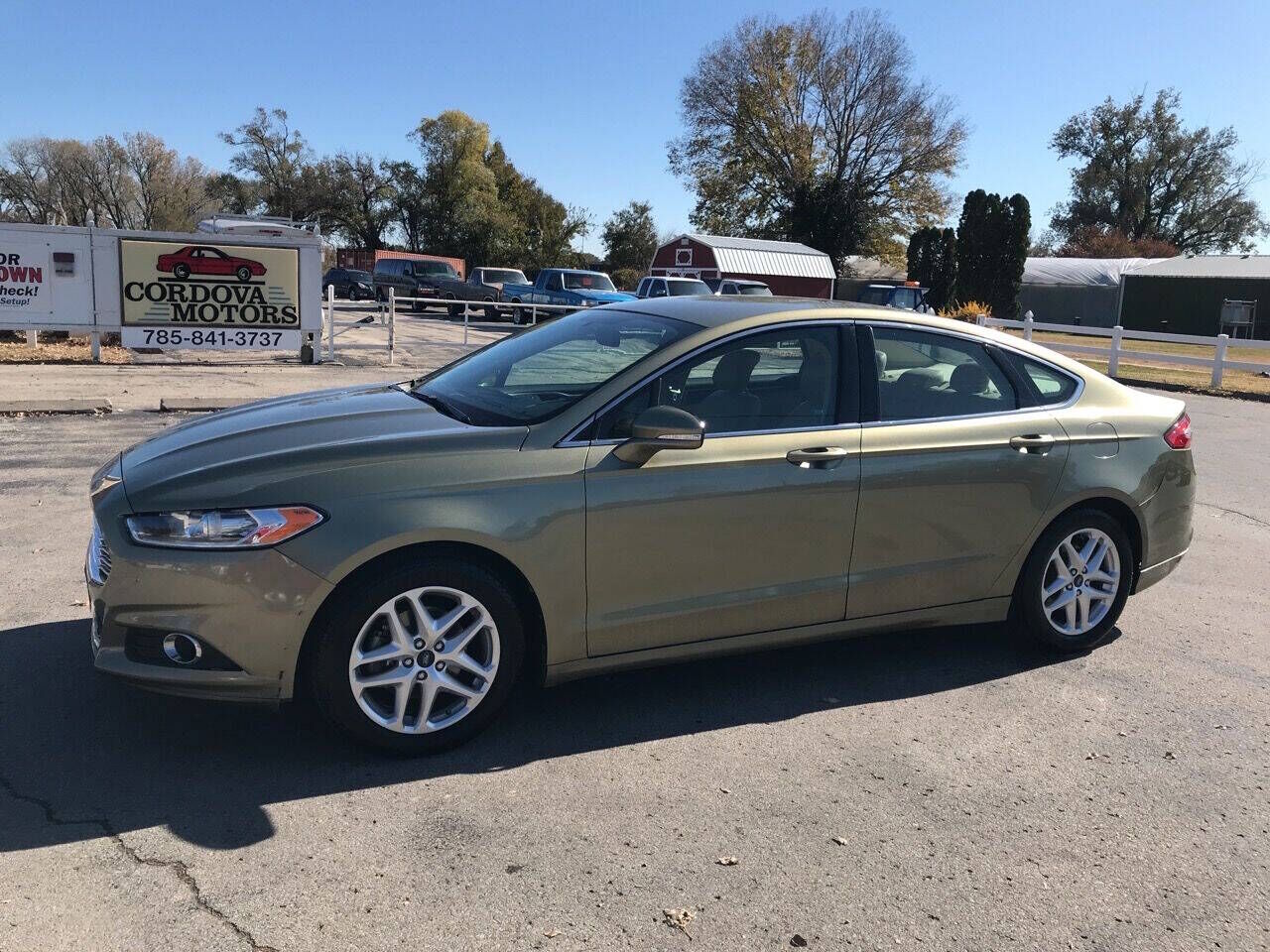 2013 FORD Fusion